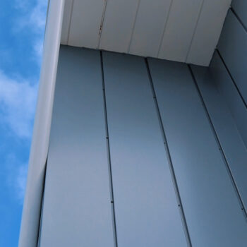 Kytun AluSwift architectural aluminium systems installed at Killybegs Small Craft Harbour Amenity Building in County Donegal